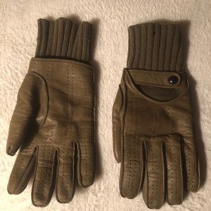 Burberry gloves.  Leather with under-lining